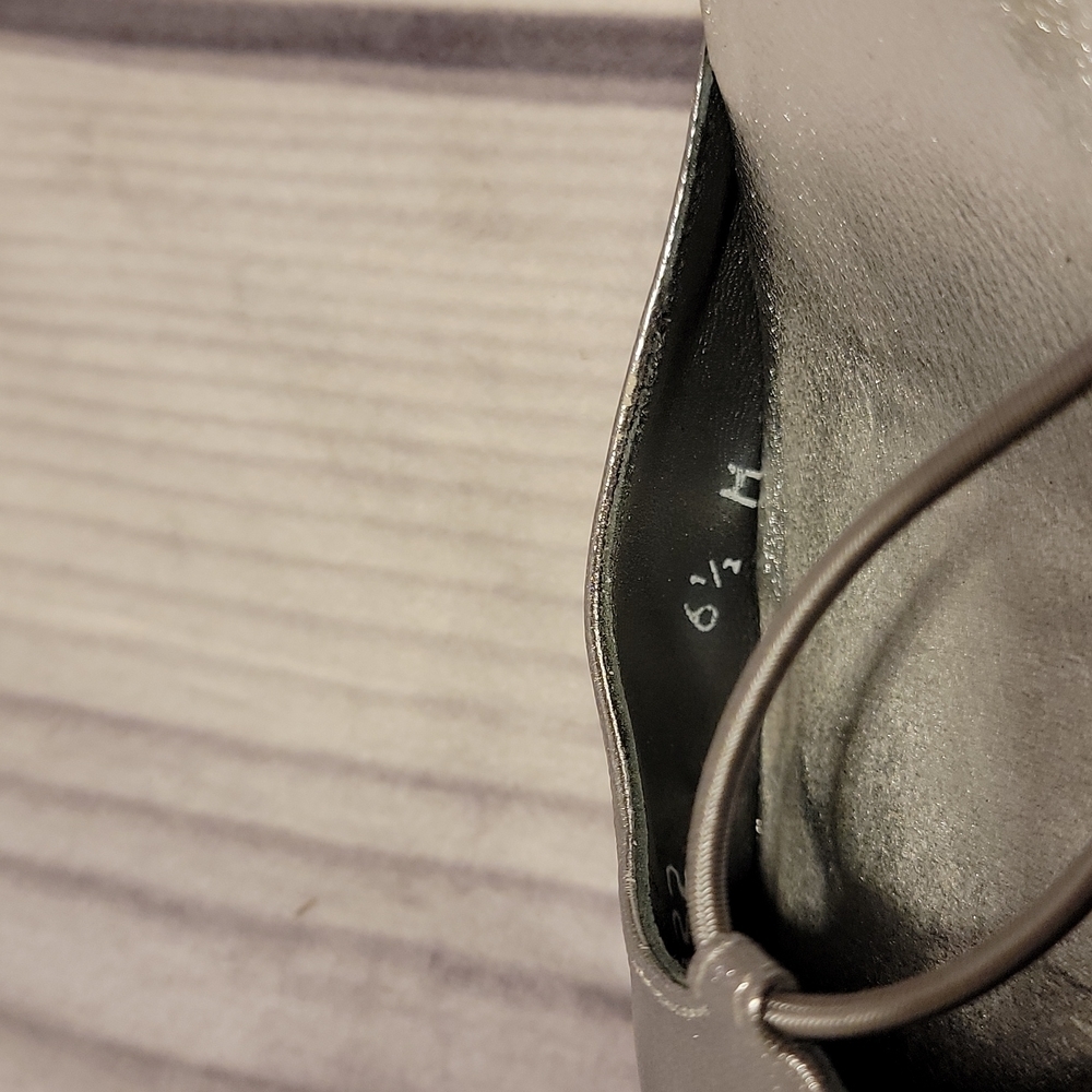 Stuart Weitzman Silver Slingback - image 6